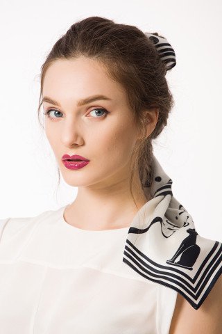 Esarfa de matase Pretty Audrey