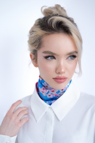 Esarfa de matase Dora