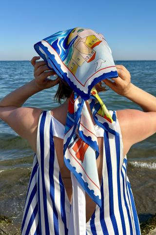 Paula Herlo x Andrea Tincu Esarfa din matase La Mer Noire
