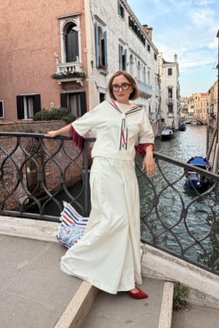 Paula Herlo x Andrea Tincu  Pantalonii din punto Delfina